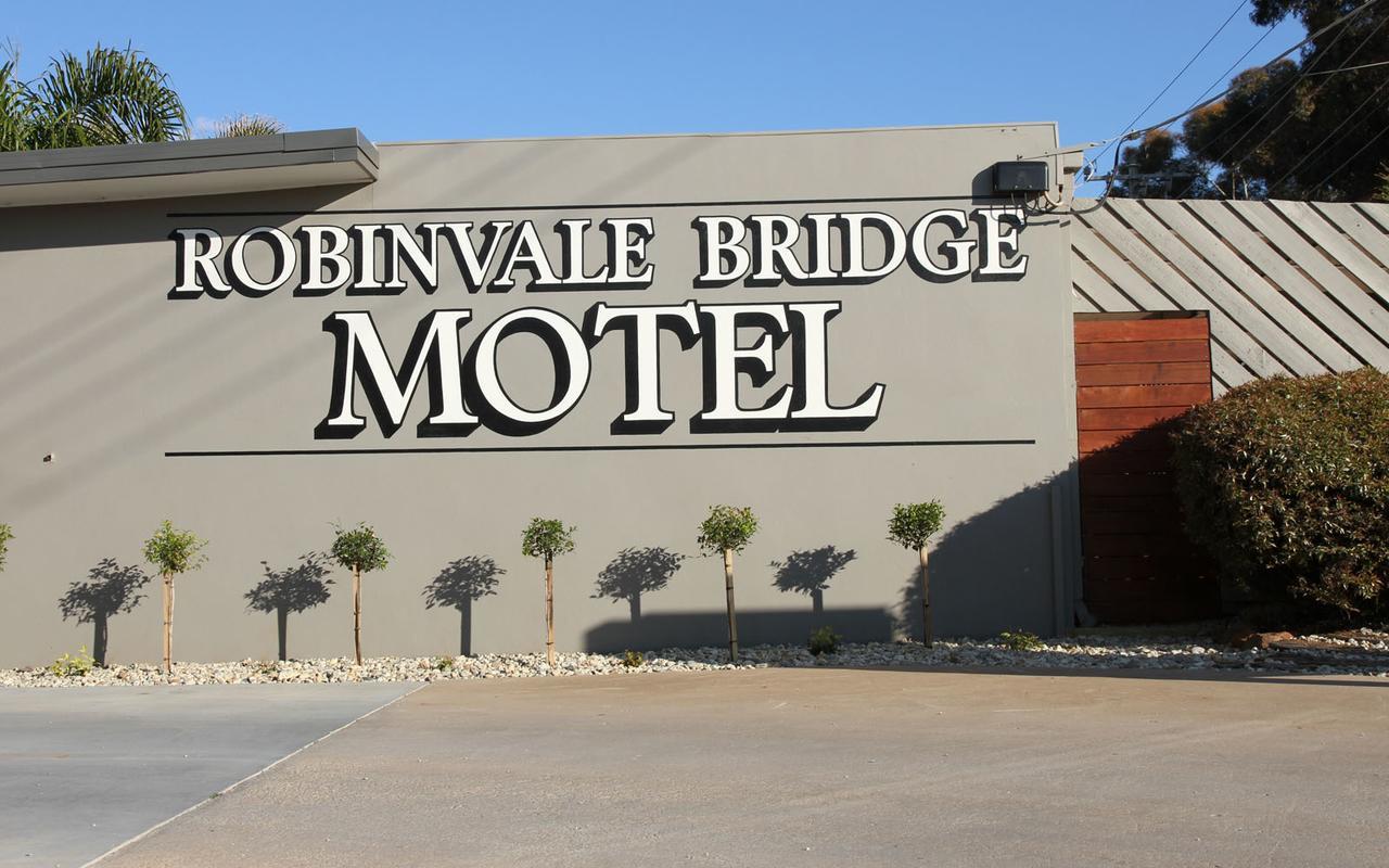 Robinvale Bridge Motel Extérieur photo